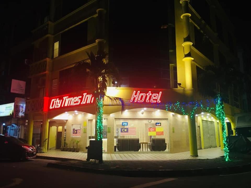City Times Inn Seri Kembangan Bagian luar foto