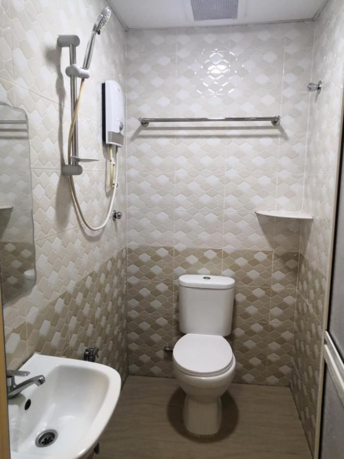 City Times Inn Seri Kembangan Bagian luar foto
