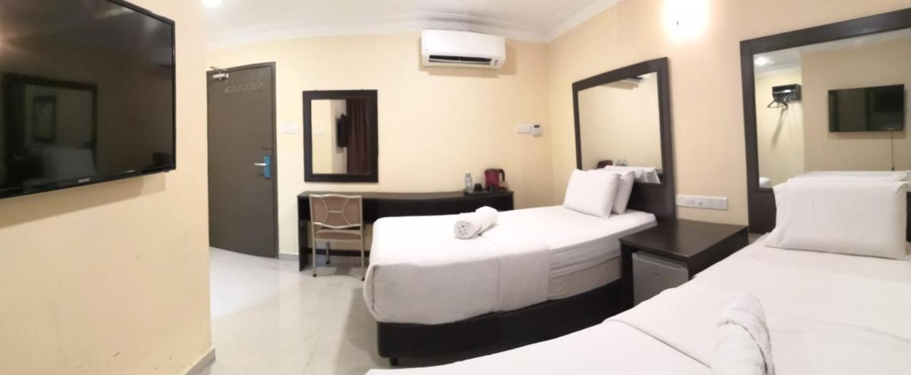 City Times Inn Seri Kembangan Bagian luar foto