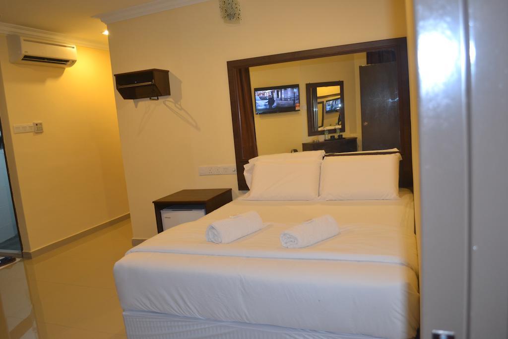 City Times Inn Seri Kembangan Bagian luar foto